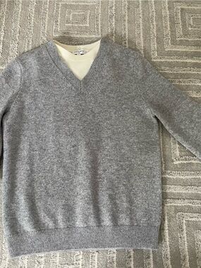 CHANEL Gray V-Neck Cashmere-Blend Sweater